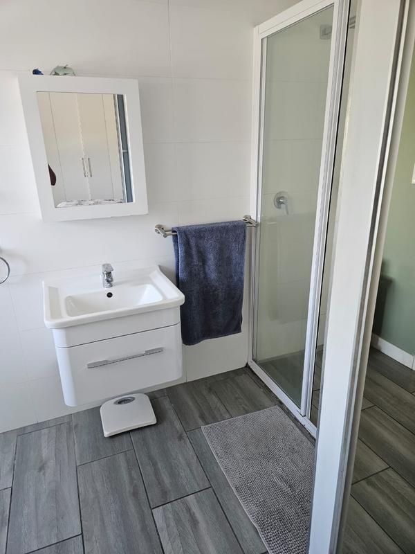 4 Bedroom Property for Sale in Somerset West Western Cape